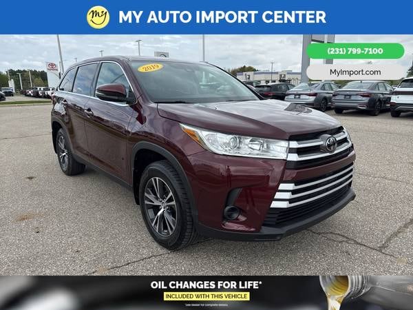 Toyota Highlander with VIN: 5TDBZRFH5KS708969