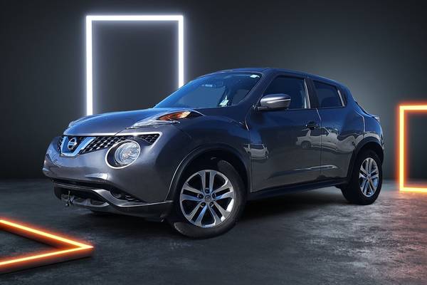 2016 Nissan Juke SV Hatchback