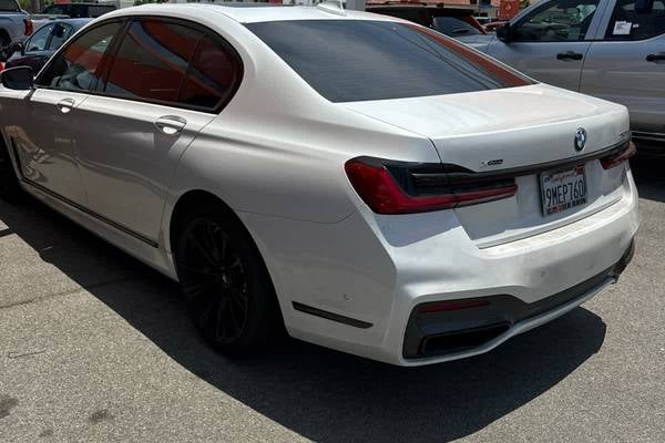 2021 BMW 7 Series 750i xDrive