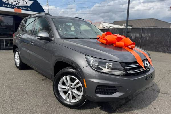 2016 Volkswagen Tiguan S