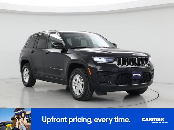 Jeep Grand Cherokee with VIN: 1C4RJHAG6PC529881