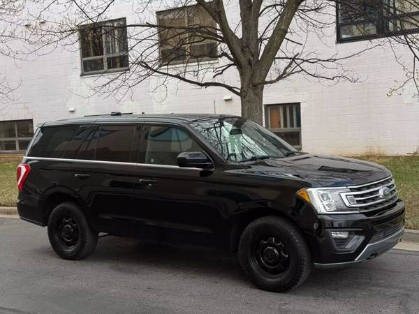 Ford Expedition with VIN: 1FMJU1GT1JEA47908