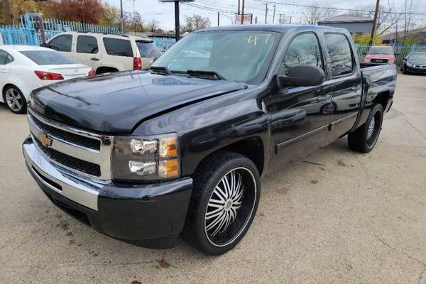 2011 Chevrolet Silverado 1500 LT  Crew Cab