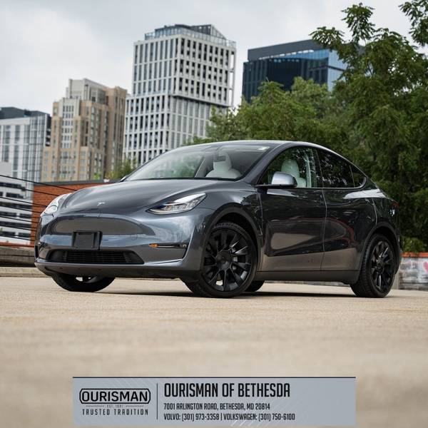 Tesla Model Y with VIN: 5YJYGDEE3MF288100