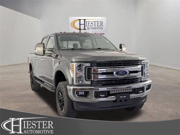 Ford F-250 Super Duty with VIN: 1FT7W2B60KEG31962