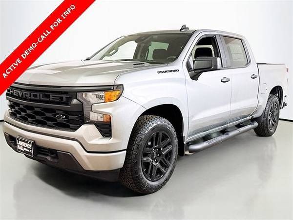 Chevrolet Silverado 1500 with VIN: 1GCPABEK8SZ178903
