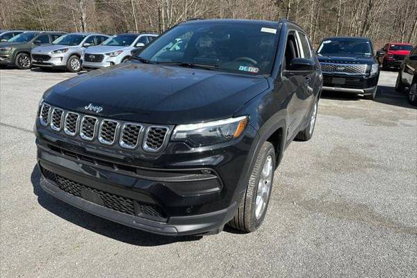 2024 Jeep Compass Latitude Lux