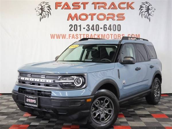 Ford Bronco Sport with VIN: 3FMCR9B64NRE06004