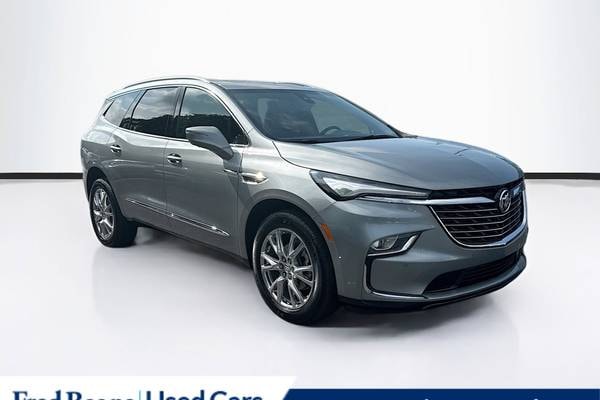 2024 Buick Enclave Essence