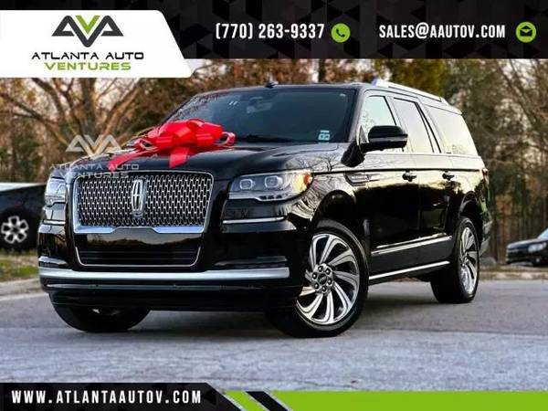 Lincoln Navigator with VIN: 5LMJJ3LG9PEL10181