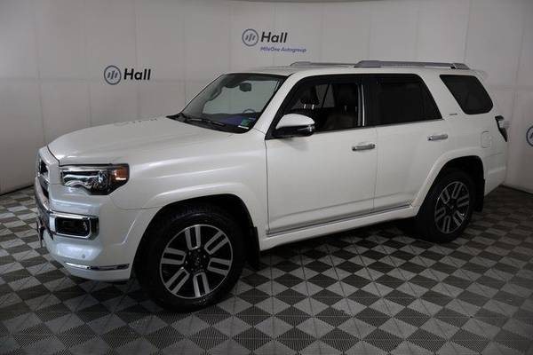 Toyota 4Runner with VIN: JTEKU5JR7M5839235
