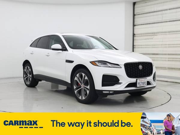 Jaguar F-PACE with VIN: SADCJ2EX8NA699539