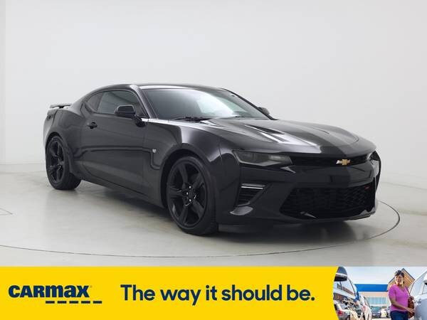 Chevrolet Camaro with VIN: 1G1FG1R79H0156831