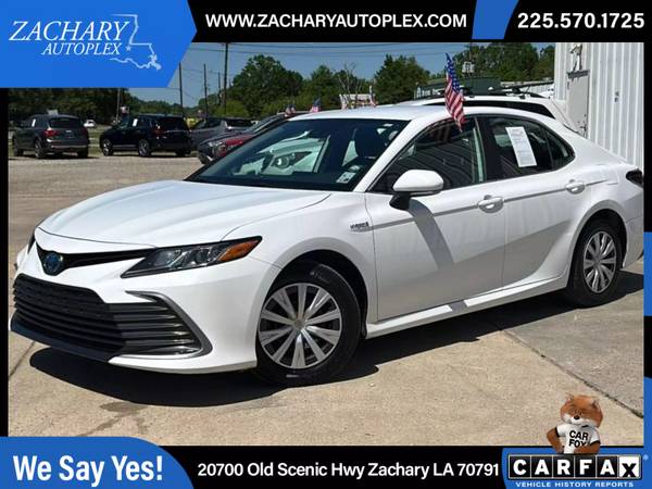Toyota Camry Hybrid with VIN: 4T1C31AK2MU551454