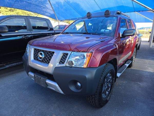 Nissan Xterra with VIN: 5N1AN0NWXFN653235