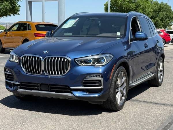BMW X5 with VIN: 5UXCR6C57KLL13351