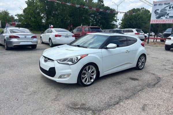 2013 Hyundai Veloster Base Hatchback