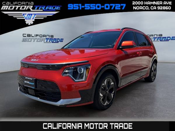 Kia Niro EV with VIN: KNDCR3L18P5062686