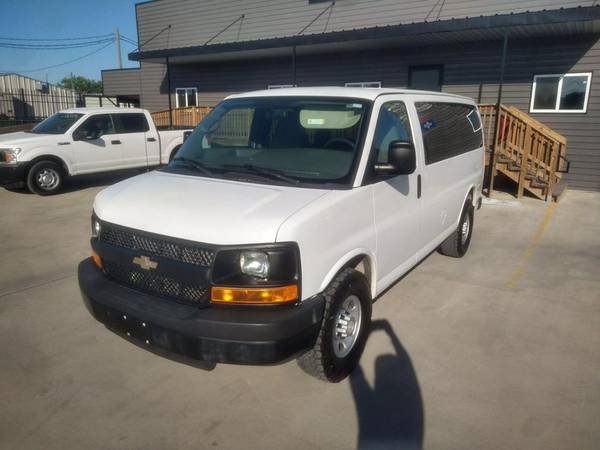 Chevrolet Express with VIN: 1GNWGPFF6F1283489