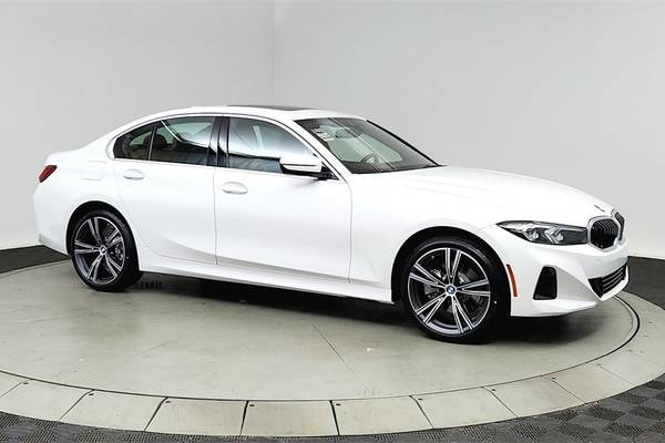 2024 BMW 3 Series 330i xDrive