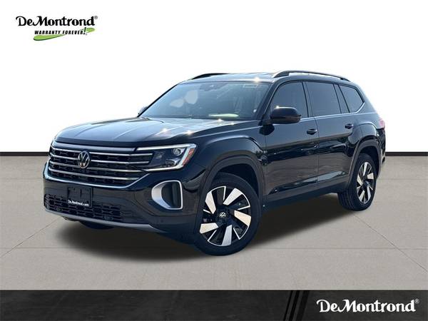 Volkswagen Atlas with VIN: 1V2WR2CA3RC512166