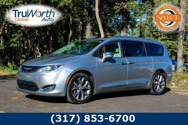 Chrysler Pacifica with VIN: 2C4RC1GG7LR129905