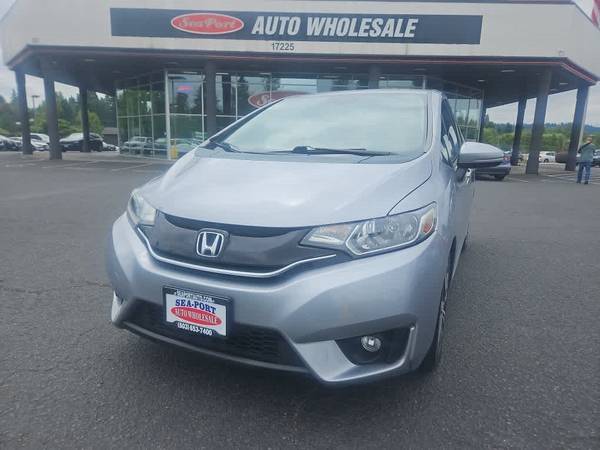 Honda Fit with VIN: 3HGGK5G72HM701464