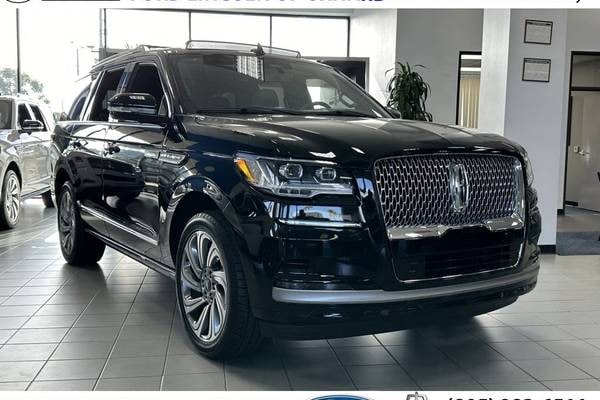 2023 Lincoln Navigator Reserve