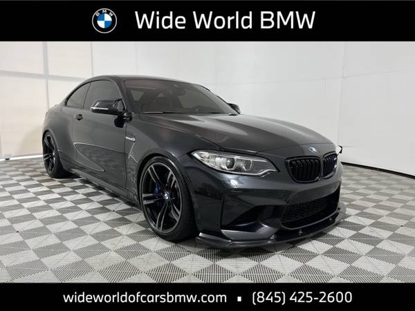 BMW M2 with VIN: WBS1H9C3XHV887329