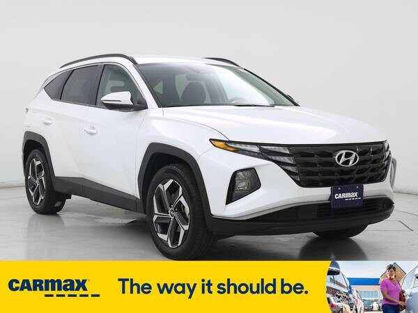 Hyundai Tucson Plug-In Hybrid with VIN: KM8JBDA26NU037121