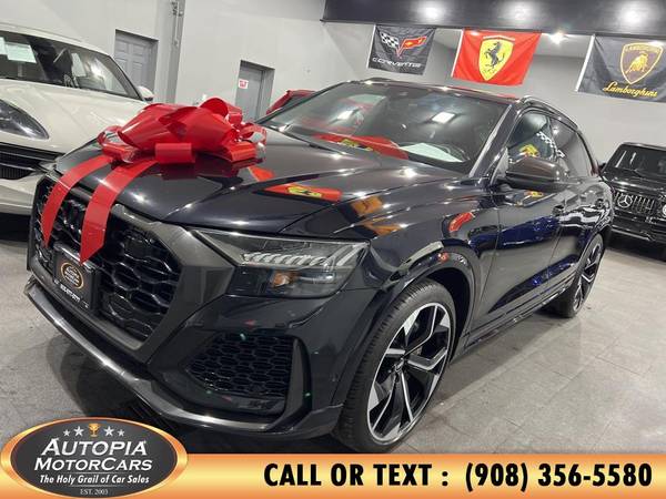 Audi RS Q8 with VIN: WU1ARAF17MD040447