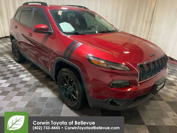 Jeep Cherokee with VIN: 1C4PJLCB4HW541748