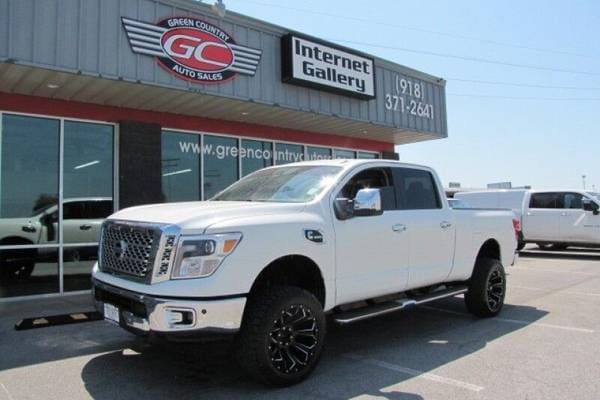 2017 Nissan Titan XD SL Diesel Crew Cab