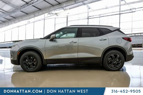 Chevrolet Blazer with VIN: 3GNKBJRS8PS168895