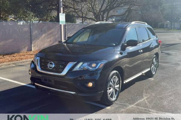 2019 Nissan Pathfinder SV