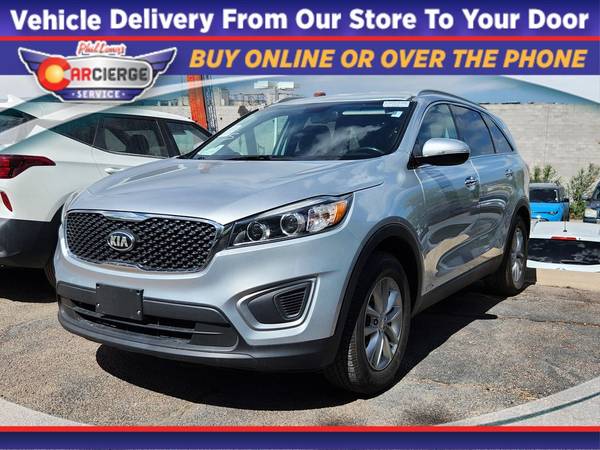 Kia Sorento with VIN: 5XYPGDA32HG293769