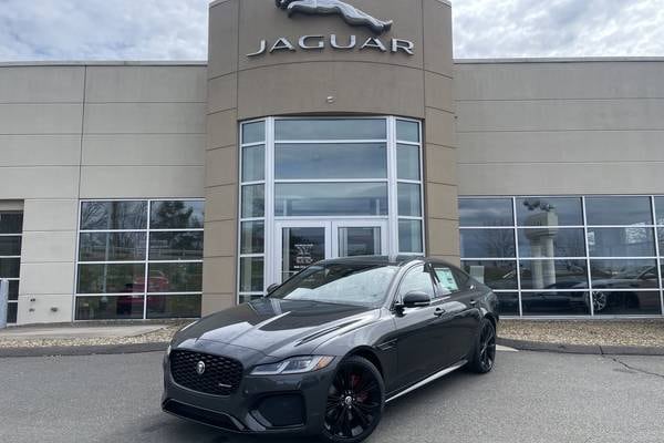 2024 Jaguar XF P300 R-Dynamic SE