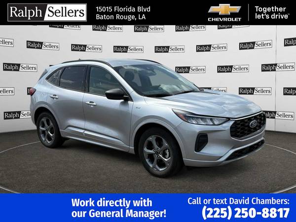 Ford Escape with VIN: 1FMCU0MNXPUA41211