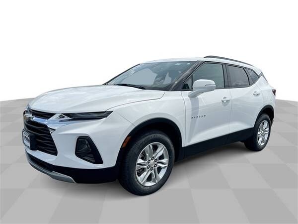 Chevrolet Blazer with VIN: 3GNKBCR4XNS213832