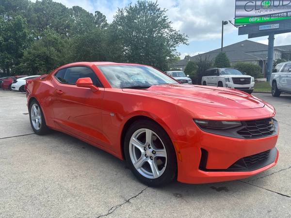 Chevrolet Camaro with VIN: 1G1FB1RX3K0128447