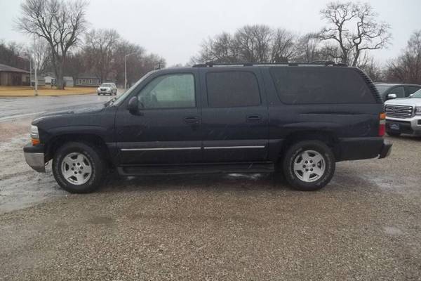 2004 Chevrolet Suburban 1500 LS