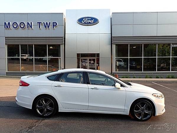Ford Fusion with VIN: 3FA6P0VP7JR184968