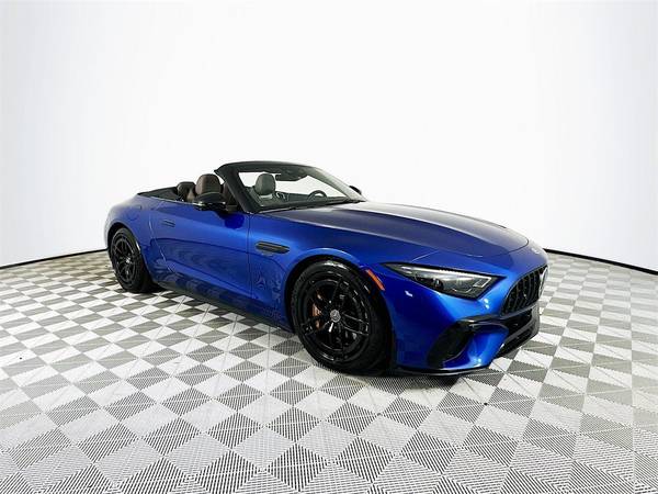 Mercedes-Benz SL-Class with VIN: W1KVK8BB2NF005353