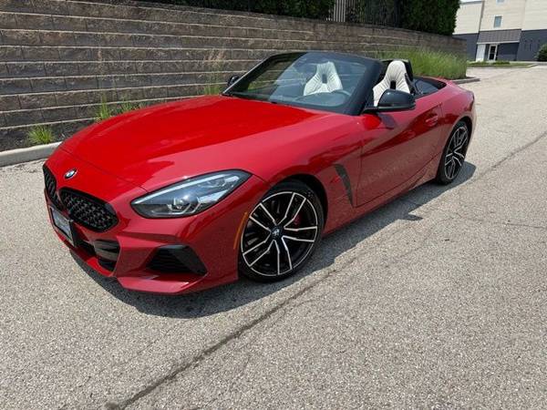 BMW Z4 with VIN: WBAHF9C06NWX48206