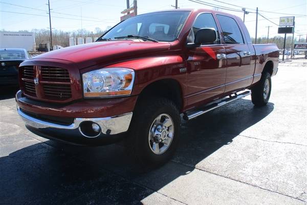 2006 Dodge Ram Pickup 1500 SLT  Mega Cab