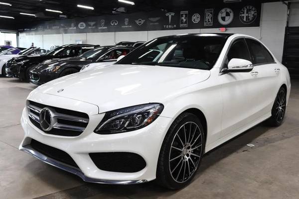 Mercedes-Benz C-Class with VIN: 55SWF6GB4FU011370