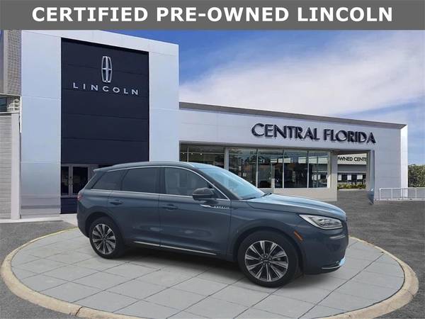 Lincoln Corsair with VIN: 5LMCJ2C90NUL02767