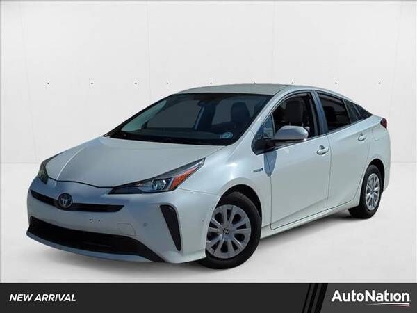 Toyota Prius with VIN: JTDKARFU1K3071293
