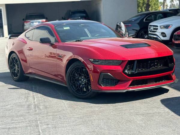 Ford Mustang with VIN: 1FA6P8CF4R5403120