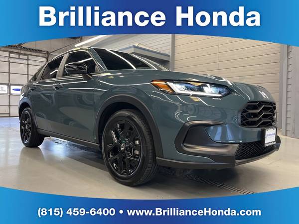 Honda HR-V with VIN: 3CZRZ2H52SM728745